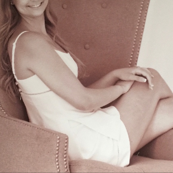 BEBE Beautiful 2-Pc Pink Top and Skirt Set Sz 8 - Picture 16 of 16